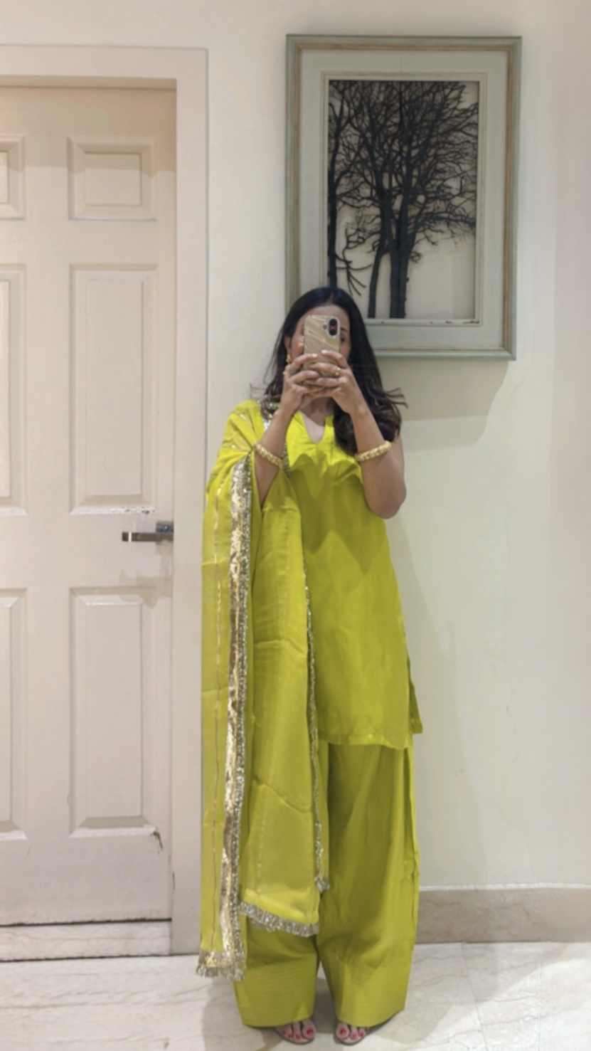 {"eId":"639915071459276","CameraPosition":1}