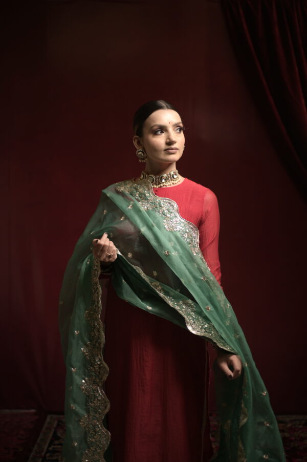 Rooh Straight Pakistani Set